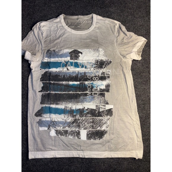 Calvin Klein Other - Calvin Klein T Shirt Mens Medium Gray Graphic Print Body Fit Crew Neck Pullover